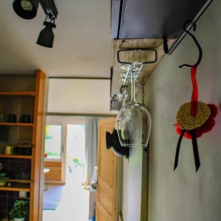 Erholsame 2 Zimmer Fewo Mit King-size-bett, Pool Und Stellplatz